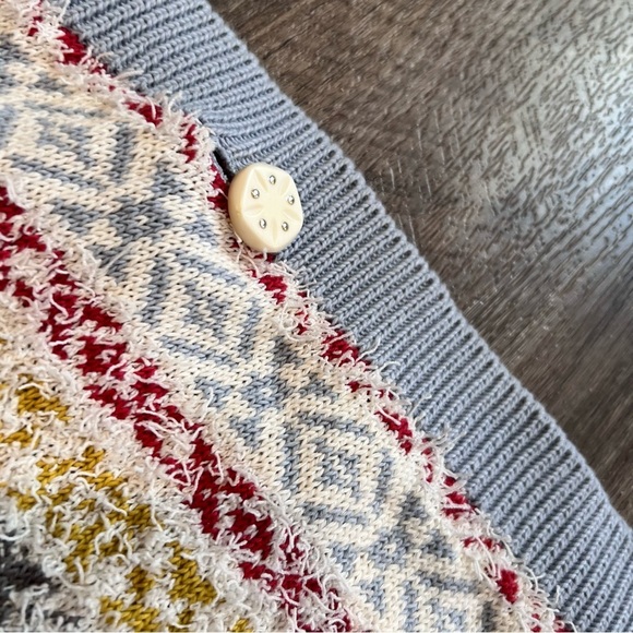 Cabi Love Carol collection fringe patterned multicolored poncho size xs/s - Picture 7 of 7